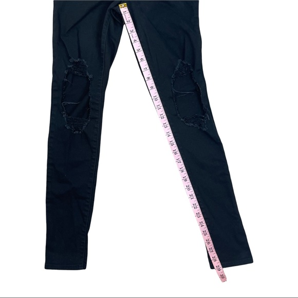 Levi’s 721 High Rise Skinny Distressed Black Jeans - Size 24 - Picture 7 of 10